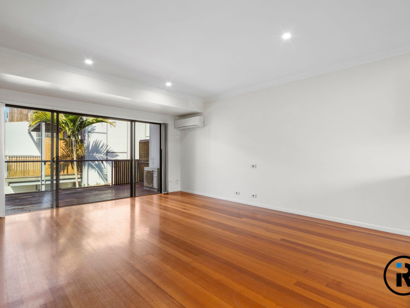 8/9 Talbot Street, Coorparoo, QLD 4151