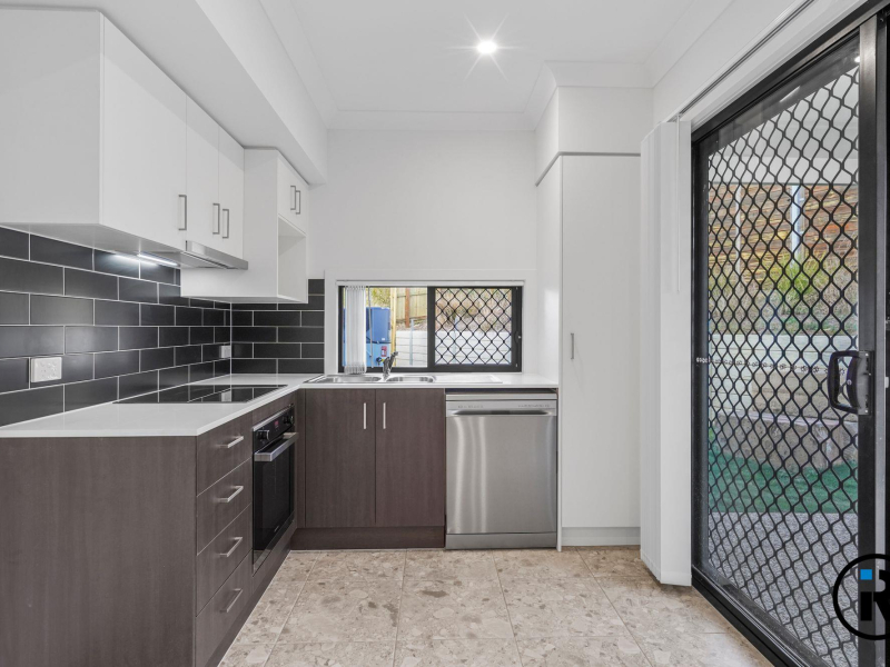 1/9 Isaac Court, Plainland, QLD 4341