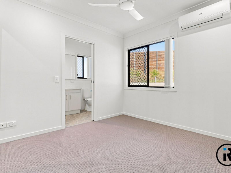 1/9 Isaac Court, Plainland, QLD 4341