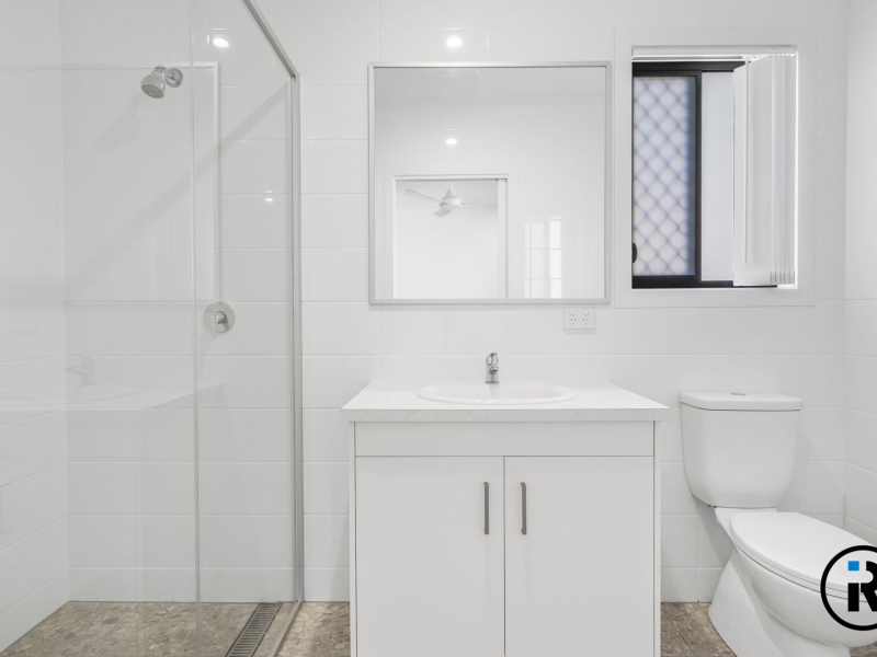 1/9 Isaac Court, Plainland, QLD 4341