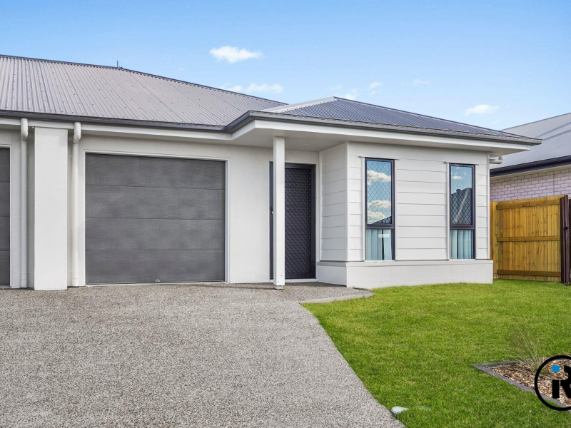 2/9 Isaac Court, Plainland, QLD 4341