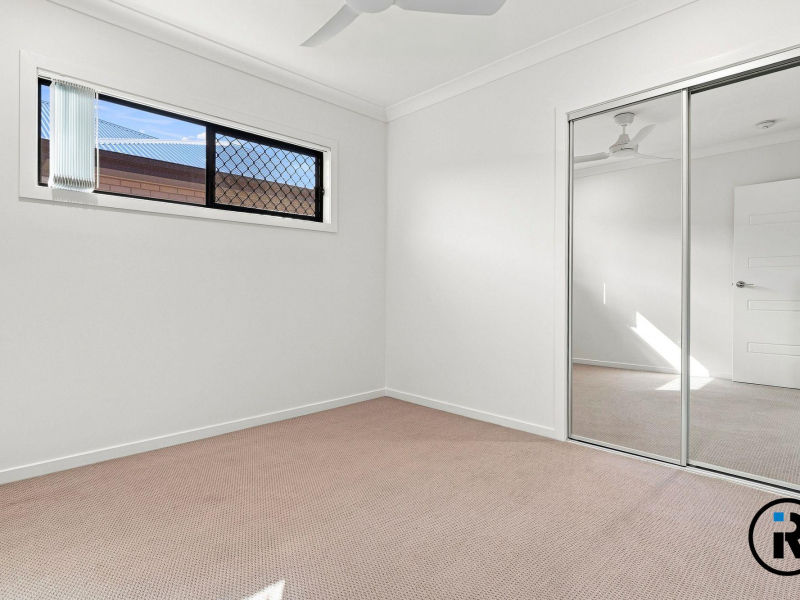2/9 Isaac Court, Plainland, QLD 4341