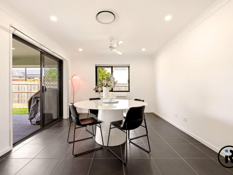 8 Honey Street, Redbank Plains, QLD 4301 Australia