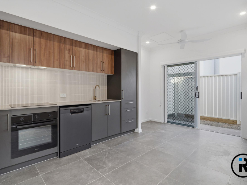 31B Ratnam Road, Redbank Plains, QLD 4301 Australia