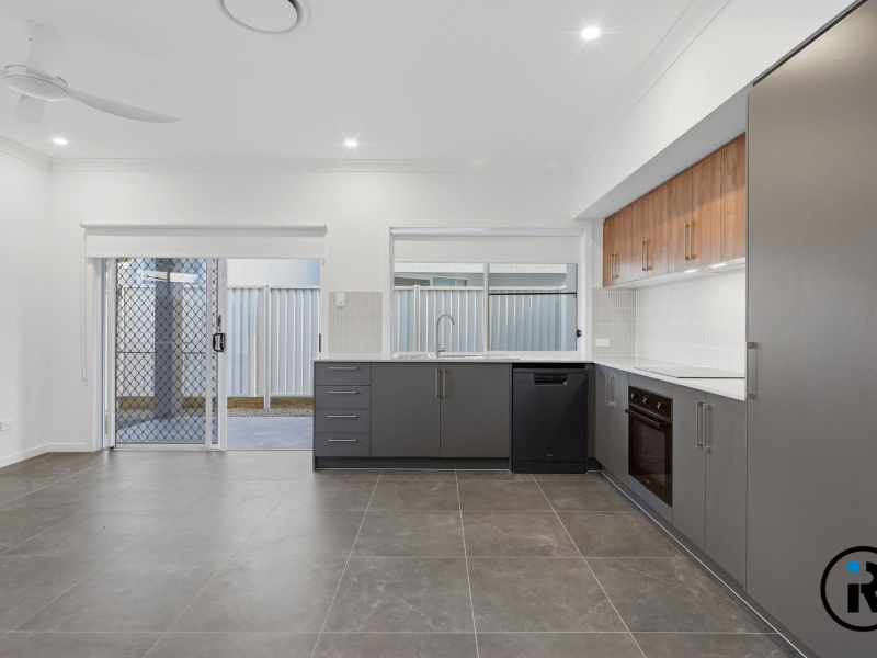 31A Ratnam Road, Redbank Plains, QLD 4301 Australia