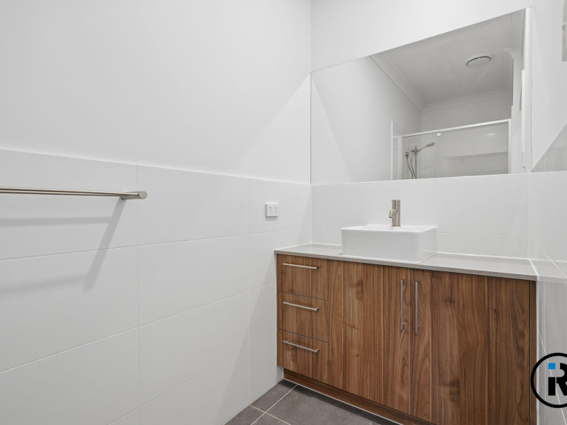 31A Ratnam Road, Redbank Plains, QLD 4301 Australia