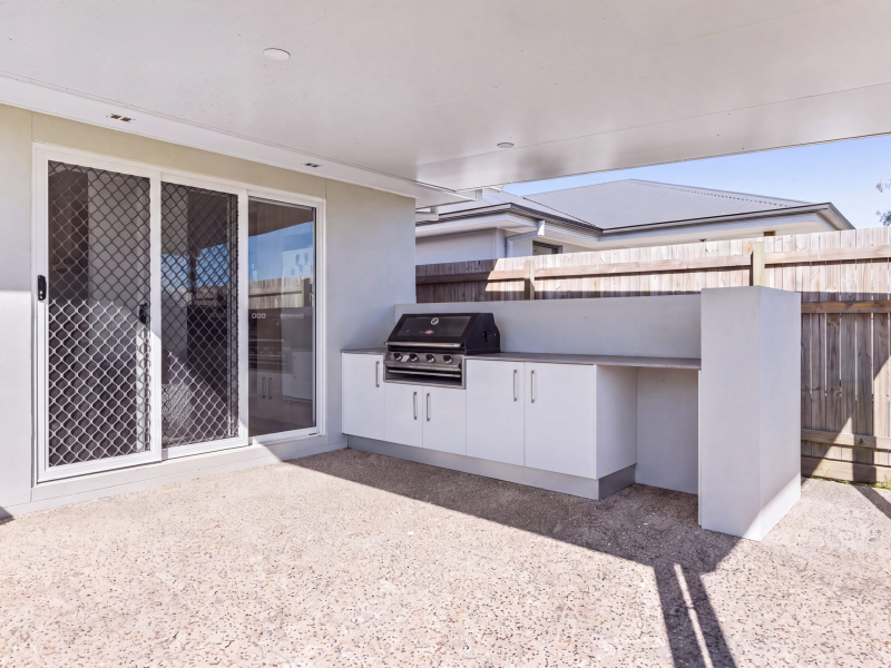 5 Batura Street, PALLARA, QLD 4110 AUS
