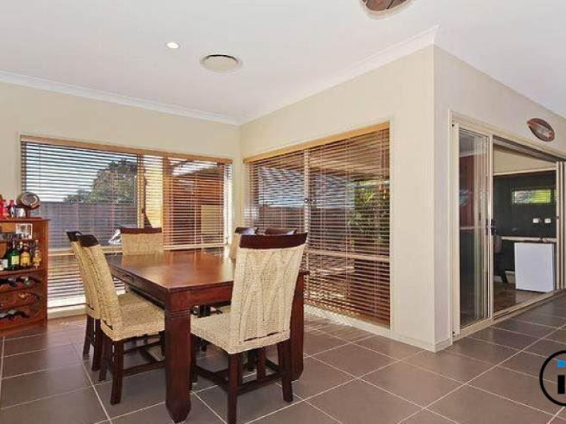 37 Homestead Circuit, Maudsland, QLD 4210