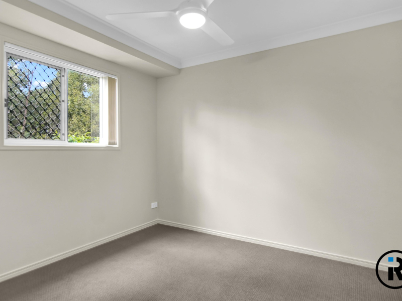 2/18B Ariel Avenue, KINGSTON, QLD 4114 Australia
