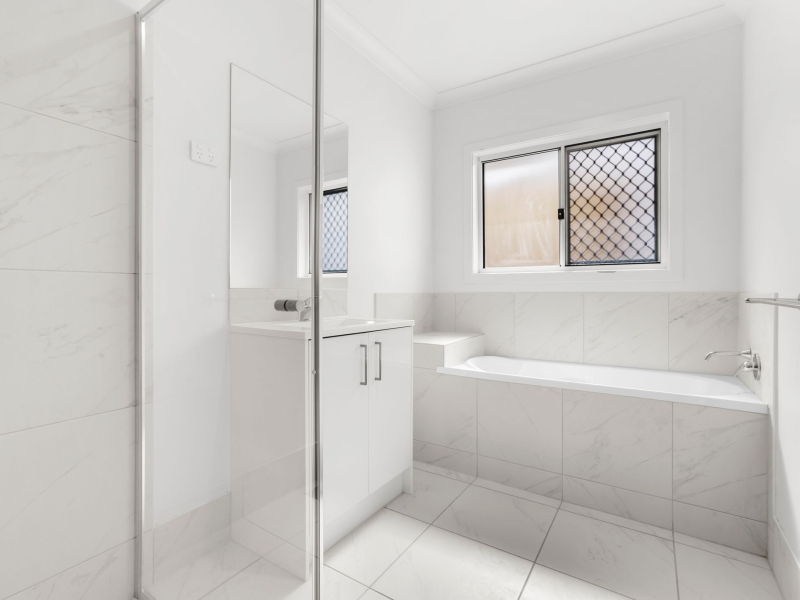 175 Greenview Avenue, White Rock, QLD 4306 Australia