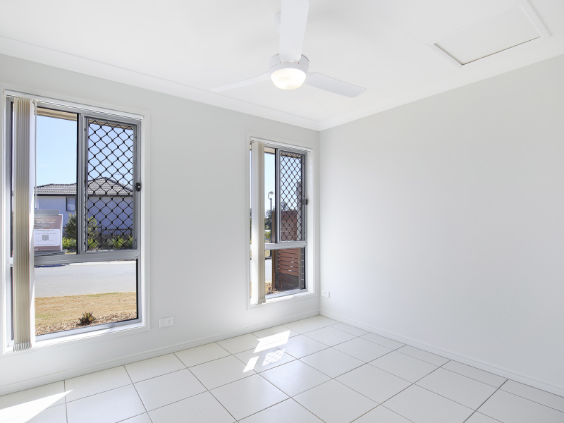 1/30 Cinnabar Road, Kallangur, QLD 4503 Australia