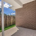 2/15 Sunrise Court, LOGANLEA, QLD 4131 AUS