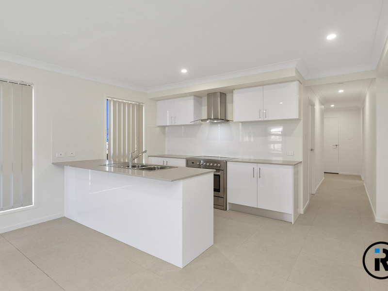 13 Muse Parkway, Flagstone, QLD 4280 Australia