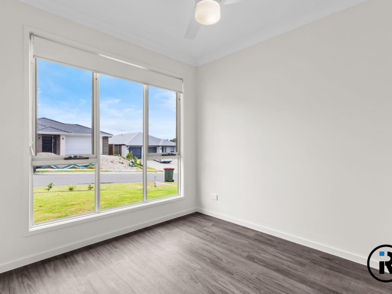 1/14 McClune Street, Logan Reserve, QLD 4133 Australia