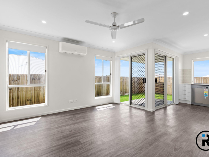 1/14 McClune Street, Logan Reserve, QLD 4133 Australia