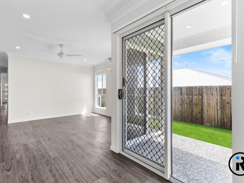 1/14 McClune Street, Logan Reserve, QLD 4133 Australia