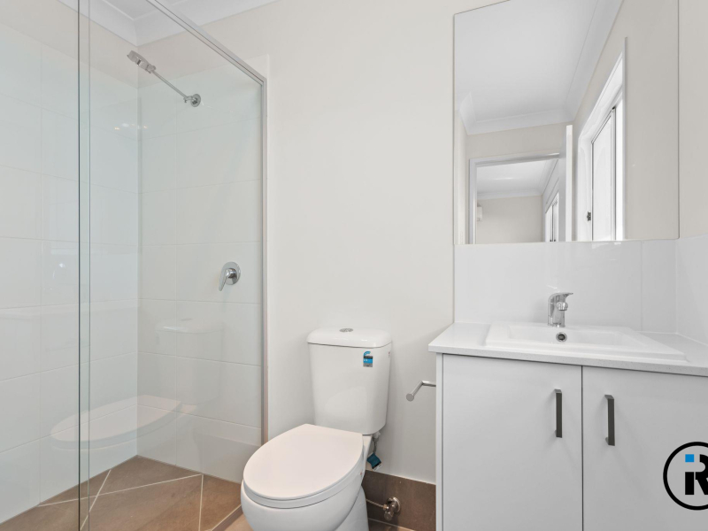 1/14 McClune Street, Logan Reserve, QLD 4133 Australia
