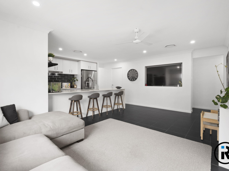 15 Normanby Way, Jimboomba, QLD 4280