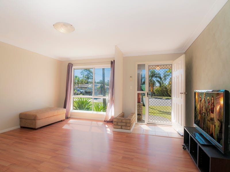 8 Cania Court, MARSDEN, QLD 4132 AUS