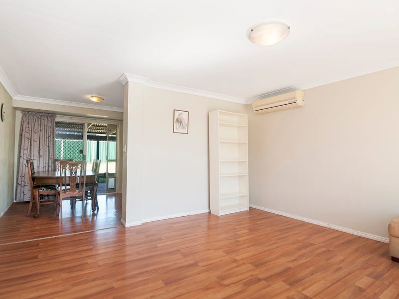 8 Cania Court, MARSDEN, QLD 4132 AUS