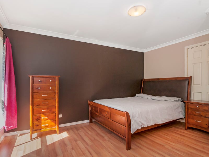 8 Cania Court, MARSDEN, QLD 4132 AUS