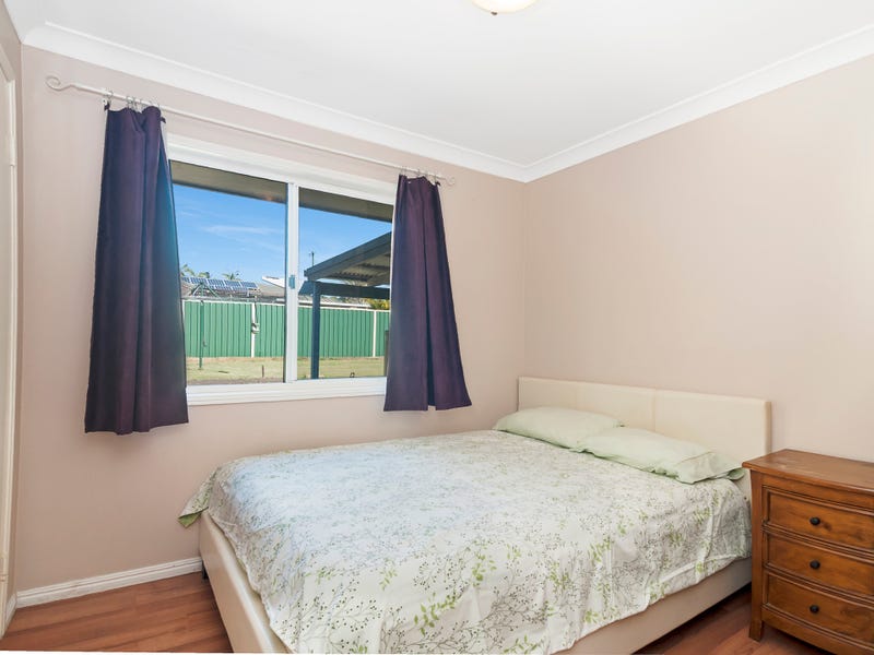8 Cania Court, MARSDEN, QLD 4132 AUS