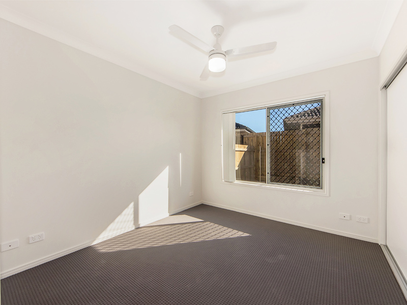 2/9 Barkala Avenue, LOGANLEA, QLD 4131 AUS