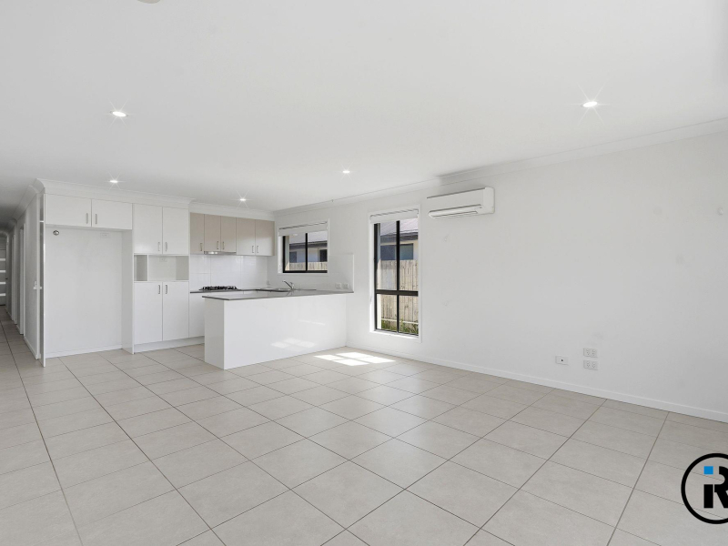 1/26 Peppertree Street, Pimpama, QLD 4209