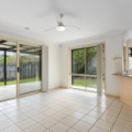 4 Howland Cct, Pacific Pines, QLD 4211