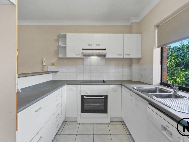 10/15 Leicester Street, Coorparoo, QLD 4151