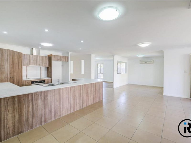5 Allart Court, Marsden, QLD 4132