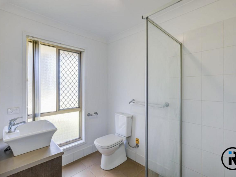 5 Allart Court, Marsden, QLD 4132