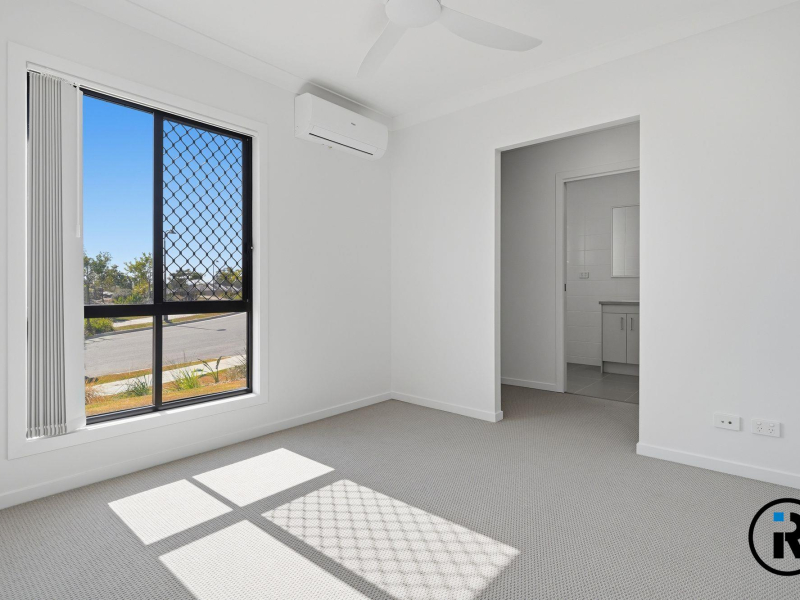 1/2 Isaac Court, Plainland, QLD 4341