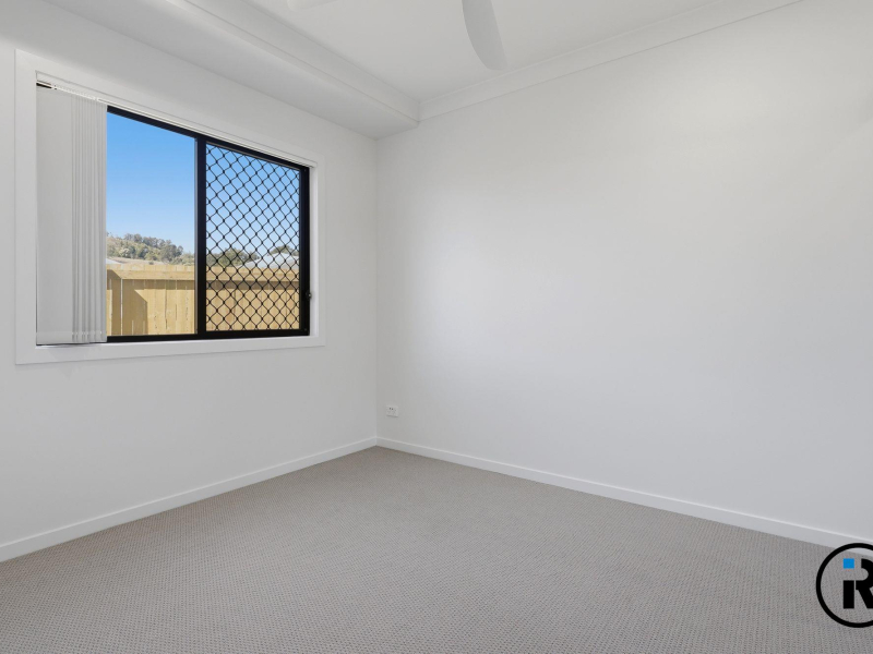 1/2 Isaac Court, Plainland, QLD 4341