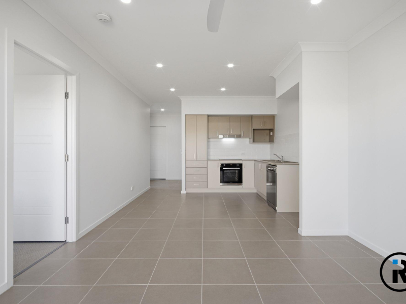 2/2 Isaac Court, Plainland, QLD 4341