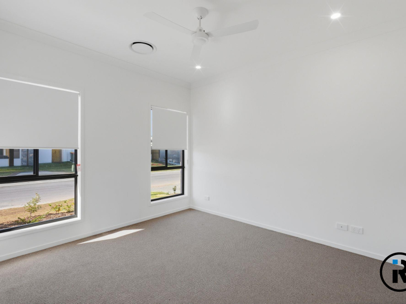 26 Maroochy Street, South Maclean, QLD 4280 Australia