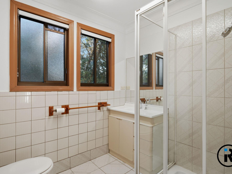 201 Kenmore Road, Kenmore, QLD 4069