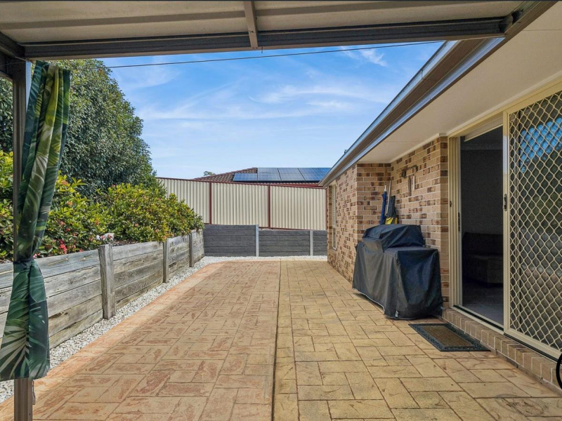 6 Majestic Court, Regents Park, QLD 4118