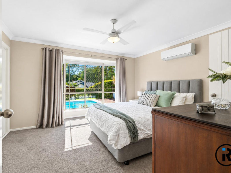 6 Majestic Court, Regents Park, QLD 4118