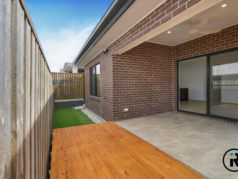 18 Gawler Street, South Ripley, QLD 4306