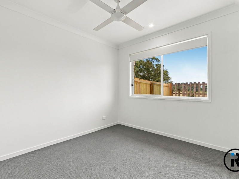 2/37 Mali Way, Logan Village, QLD 4207
