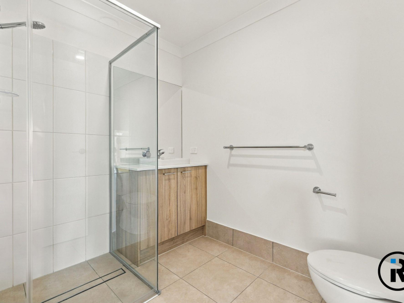 2/37 Mali Way, Logan Village, QLD 4207