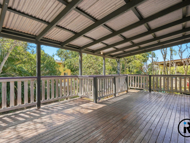 12 Leicester Street, Coorparoo, QLD 4151
