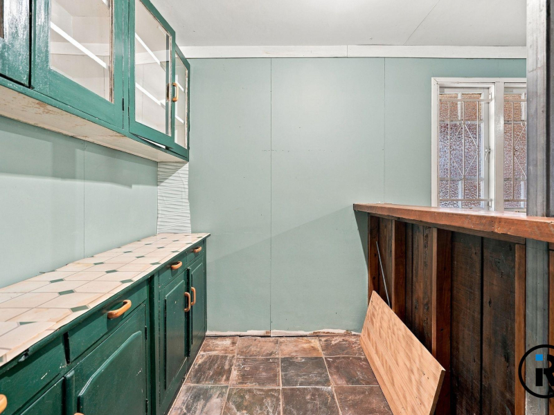12 Leicester Street, Coorparoo, QLD 4151