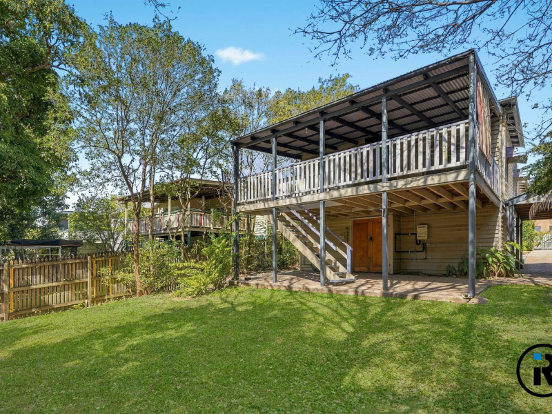 12 Leicester Street, Coorparoo, QLD 4151