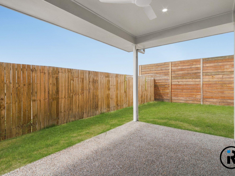 1/78 Barcoo Drive, Plainland, QLD 4341