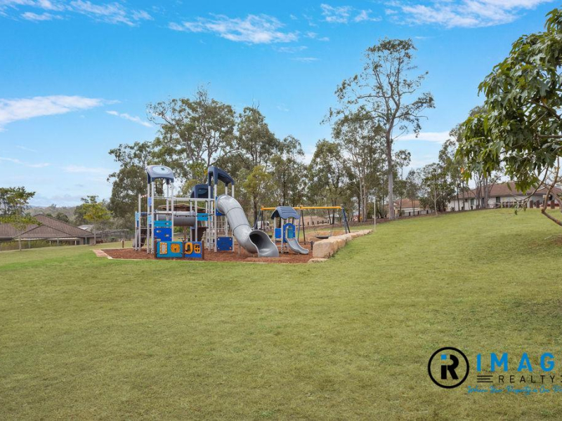 6 Crystalwood Court, FERNVALE, QLD 4306 AUS