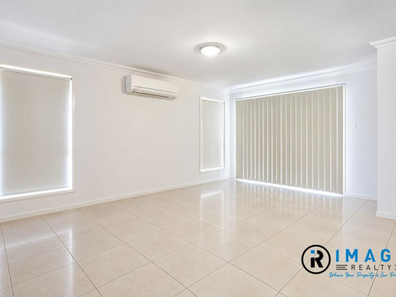 6 Crystalwood Court, FERNVALE, QLD 4306 AUS