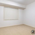 6 Crystalwood Court, FERNVALE, QLD 4306 AUS