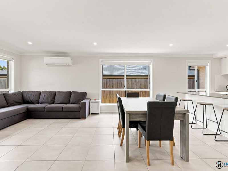 26 Girramay Street, YARRABILBA, QLD 4207 AUS